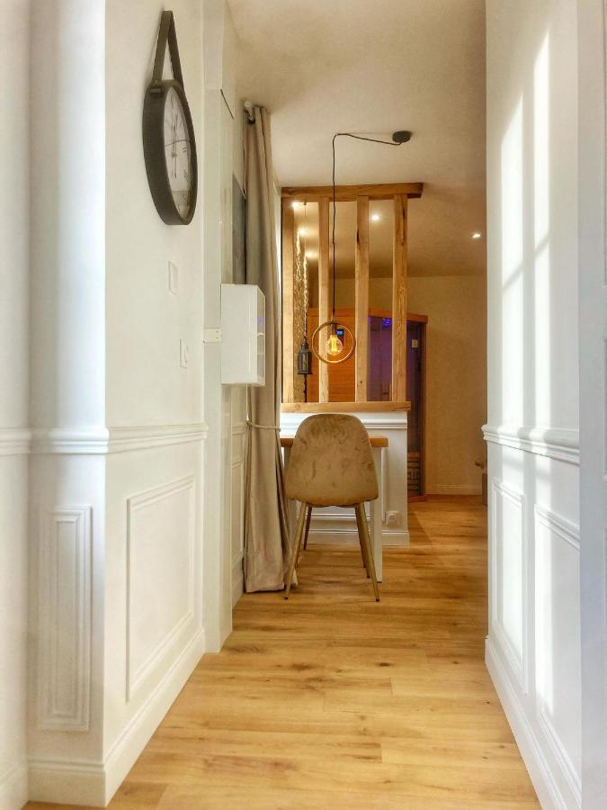 Le Petit Paris - Cocon & Spa & Sauna Шартр Екстер'єр фото